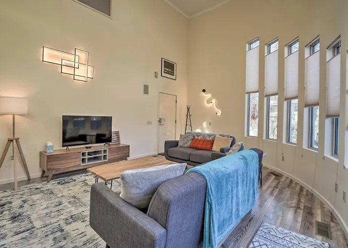 Cozy Anchorage Retreat - Near Hiking And Dtwn!